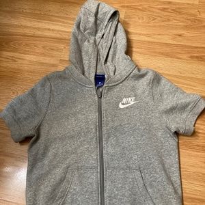Nike Heather gray basketball top